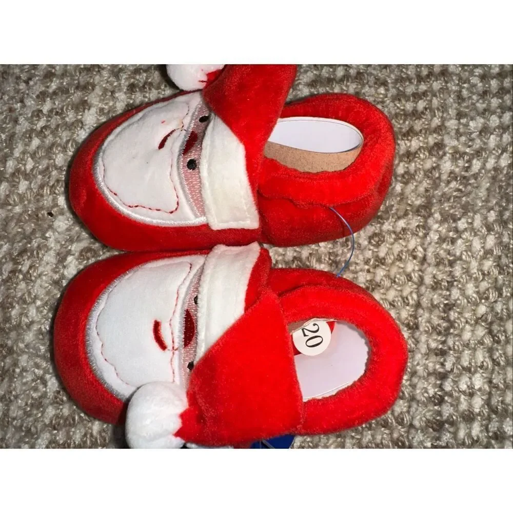 Infant Santa slippers size 3 New Christmas